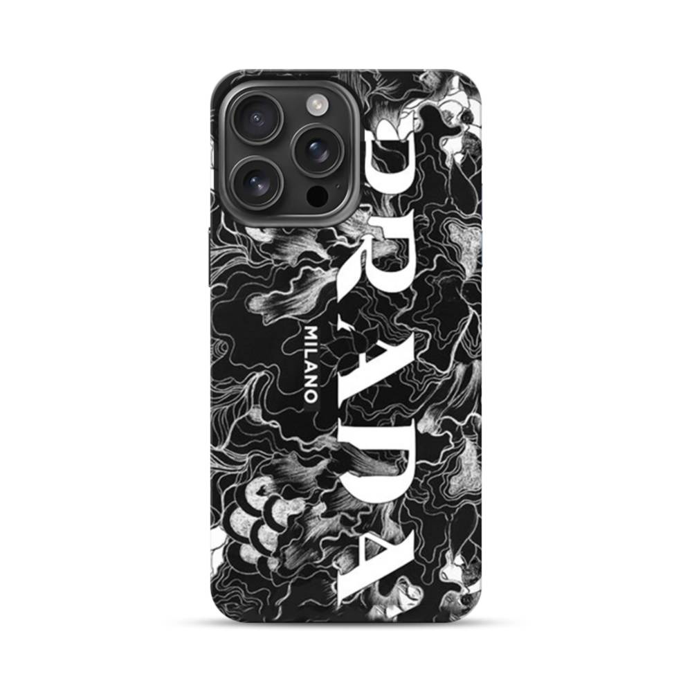 現行品 未使用品 プラダ iPhone16pro max スマホケース 三角ロゴ 現行品 未使用品 プラダ iPhone16pro max スマホケース 三角ロゴ